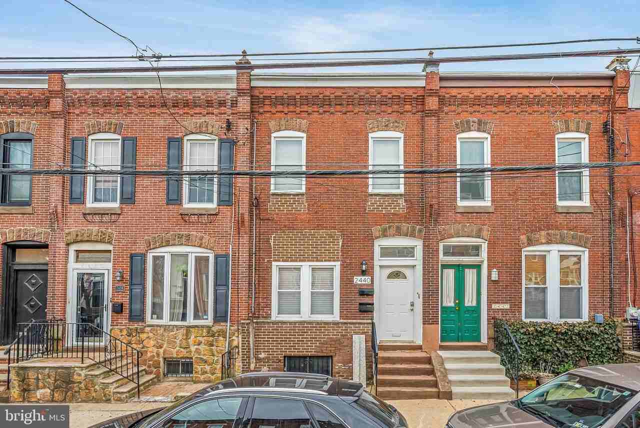 2440 Carpenter St Unit B