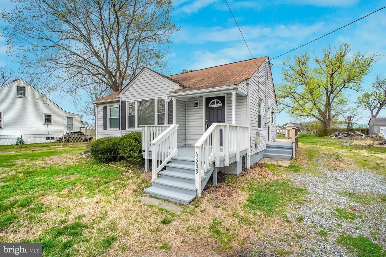 6339 Old Plank Rd - Photo 2 of 34