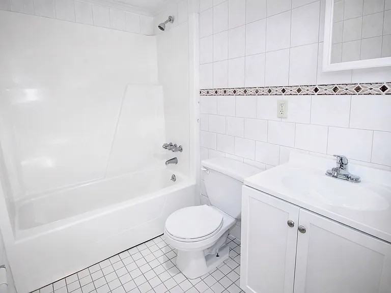 1954 AMATO DRIVEAPT 17 #17 - Photo 4 of 5