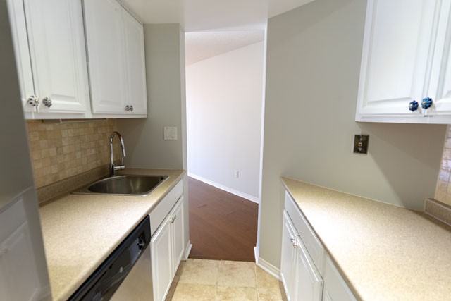 222 Scarborough Fair #418 - Photo 5 of 9