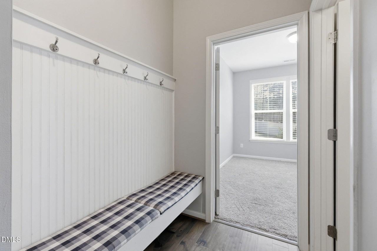 186 Japwood Pl - Photo 6 of 40