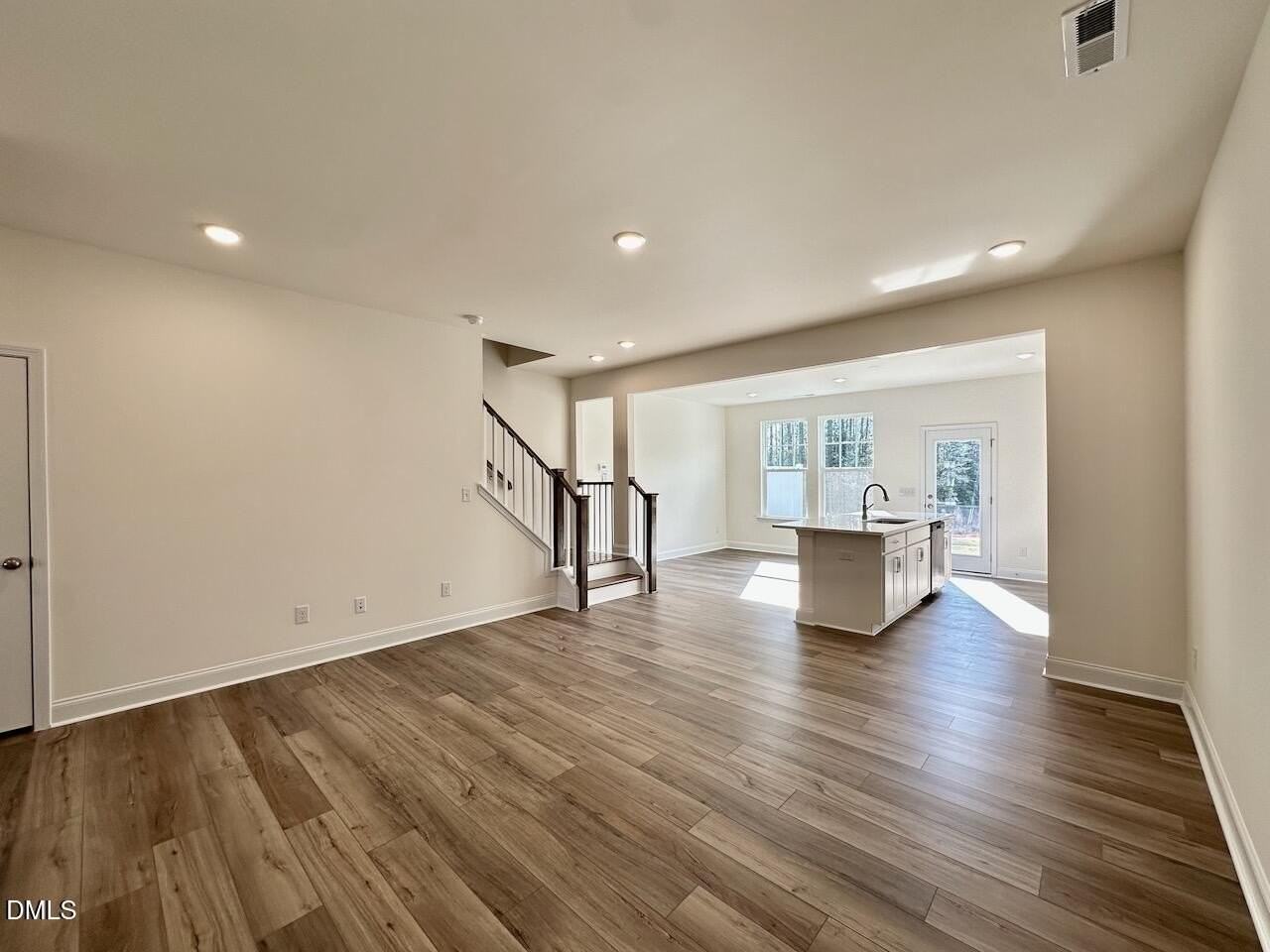 931 Kensley Grove Ln - Photo 7 of 29