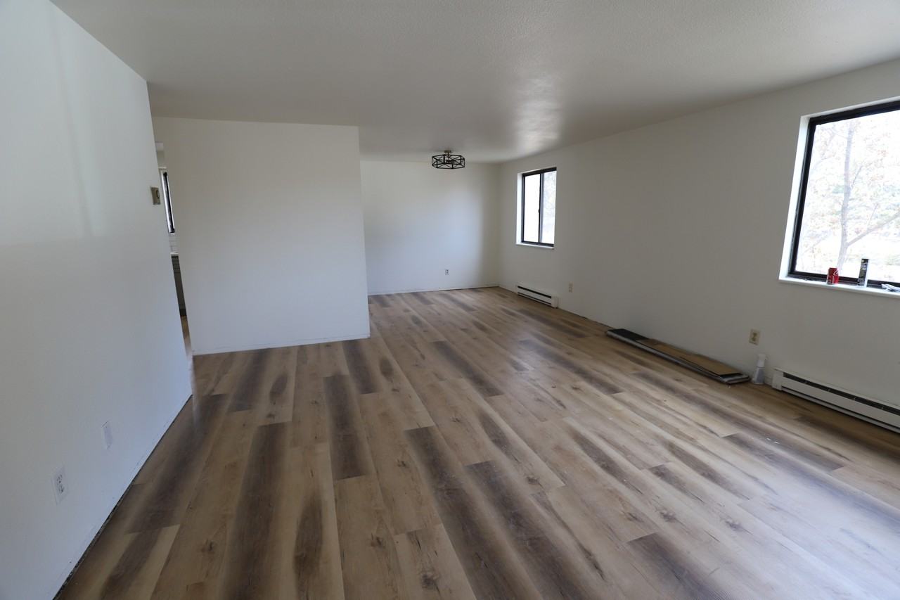 925 E Swallow Rd #927 - Photo 2 of 12