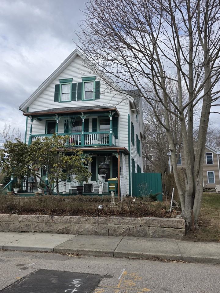 22 Stillman Ave - Photo 2 of 26