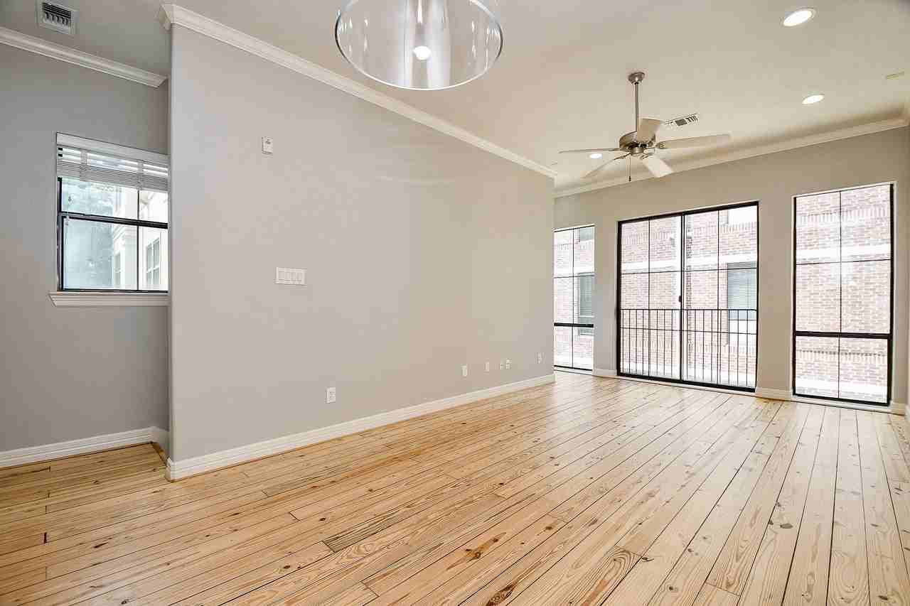 118 Mcgowen St - Photo 6 of 19