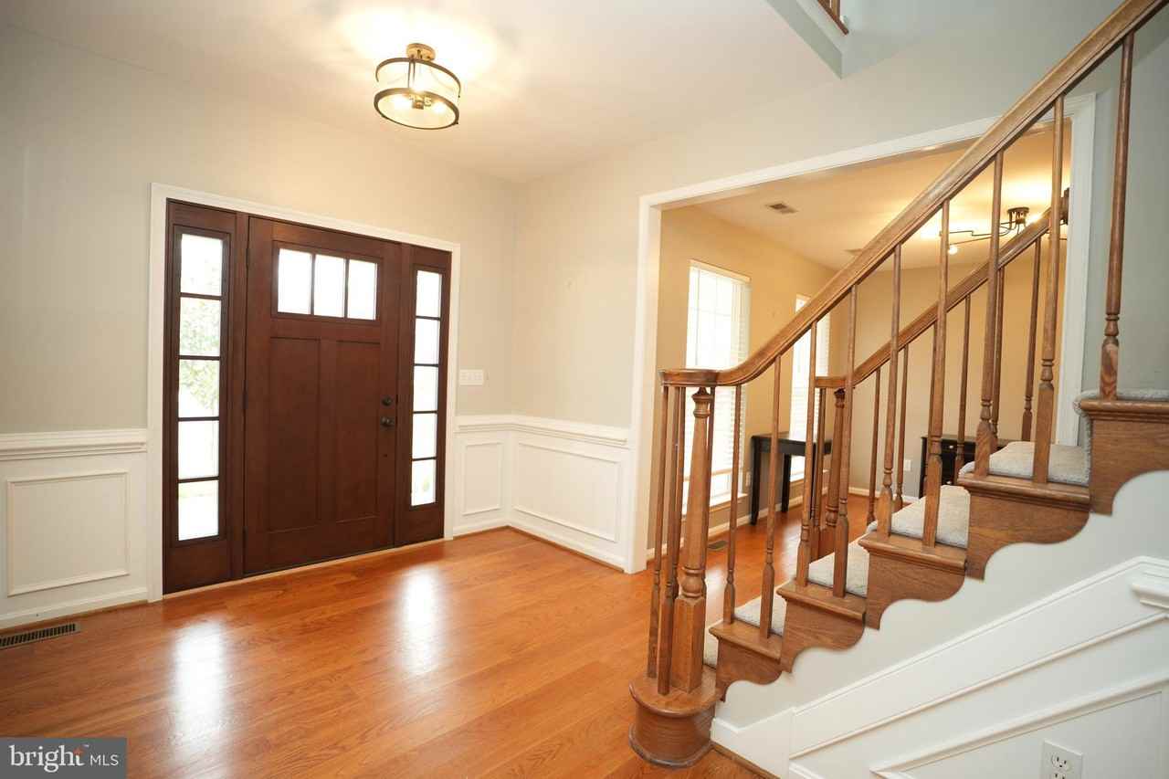 44886 Mallard Pl - Photo 2 of 34