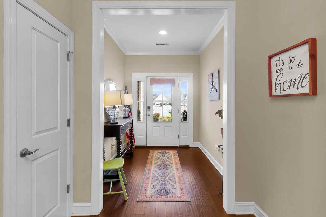 137 Shoreview Dr #1 - Photo 3 of 50