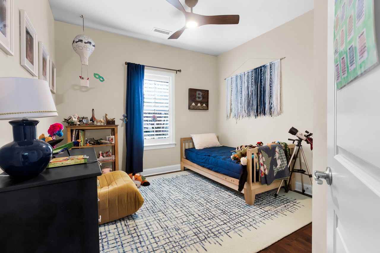 137 Shoreview Dr #1 - Photo 5 of 50