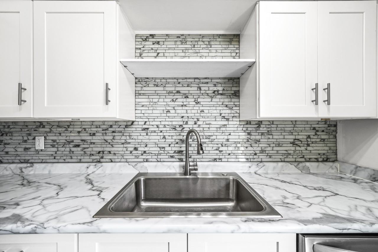 4707 Fishcreek Rd #4 - Photo 3 of 46