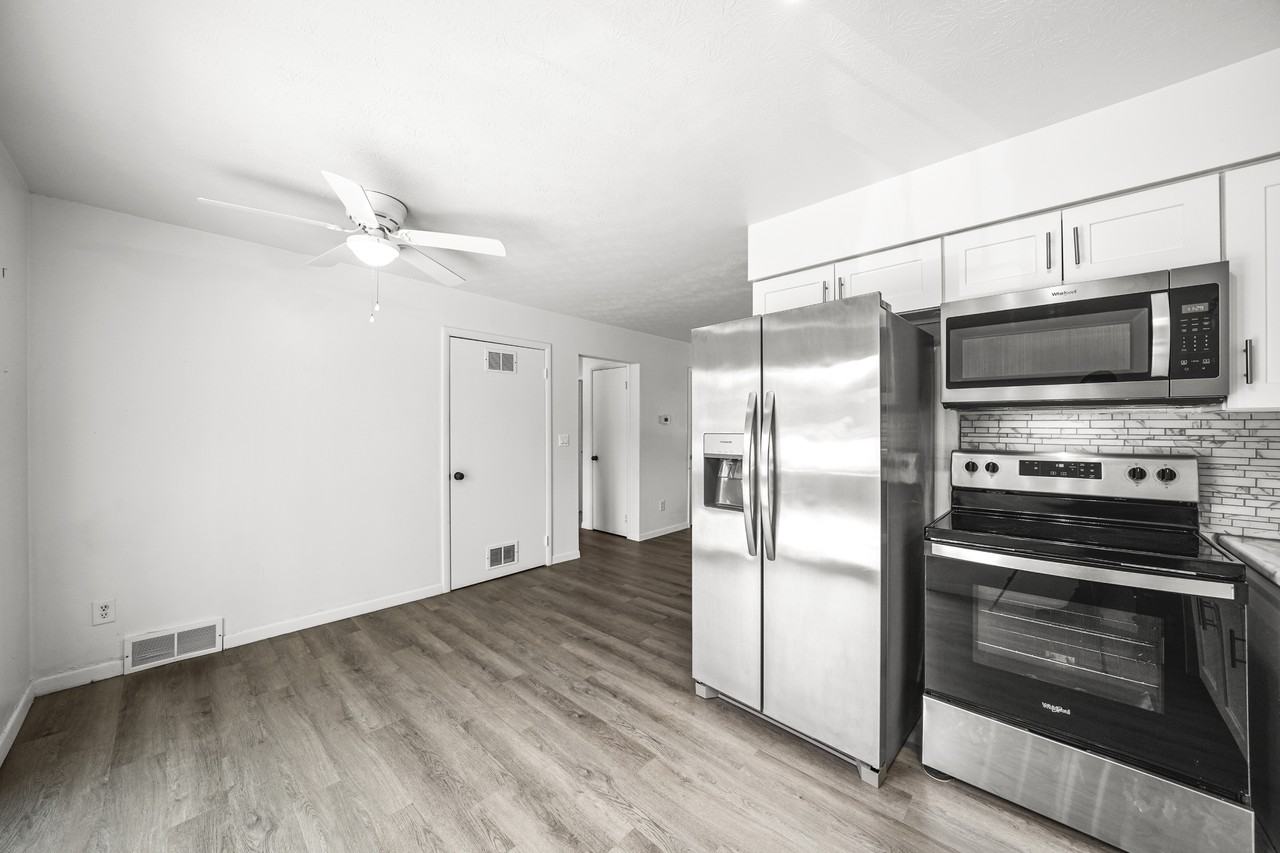 4707 Fishcreek Rd #4 - Photo 4 of 46