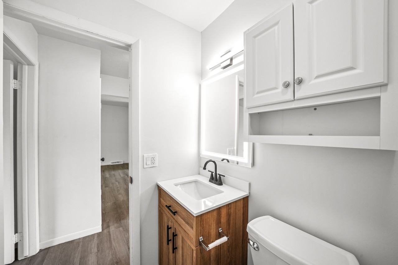 4707 Fishcreek Rd #4 - Photo 5 of 46