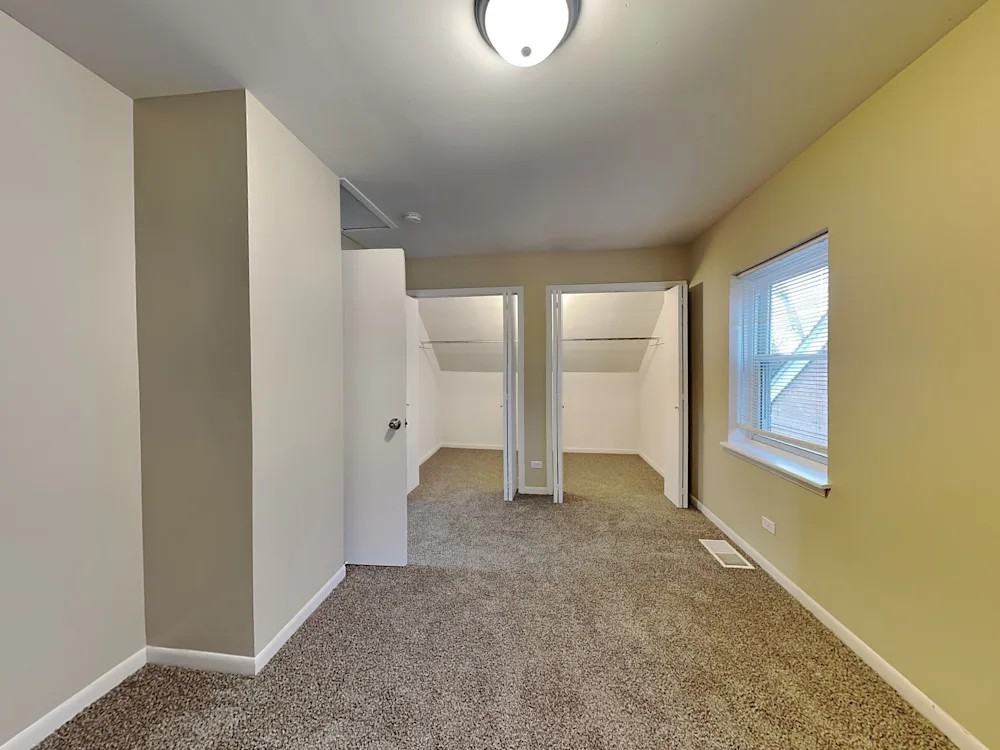 2254 14th Avenue - Photo 7 of 10