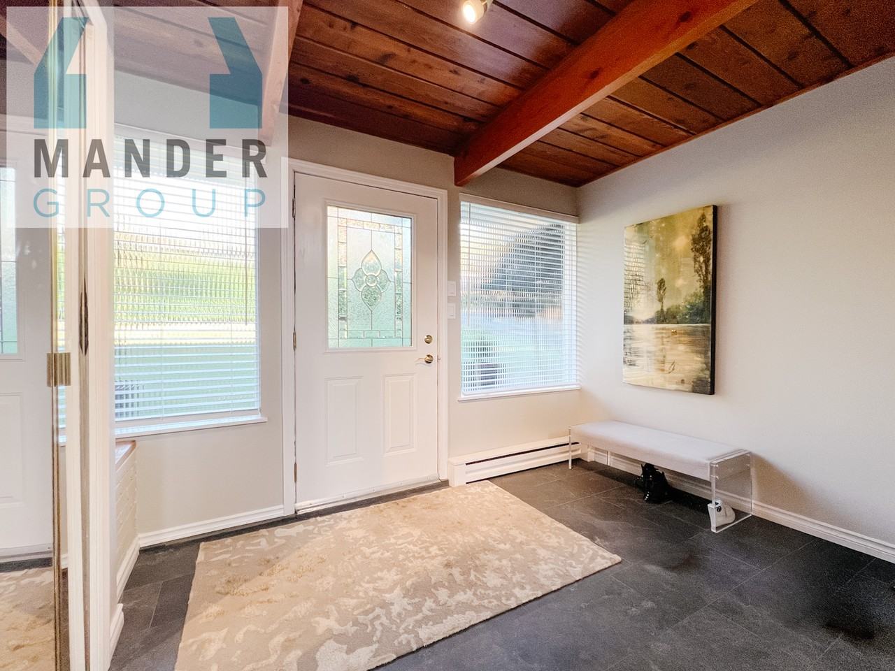 1470 Queens Avenue - Photo 3 of 32