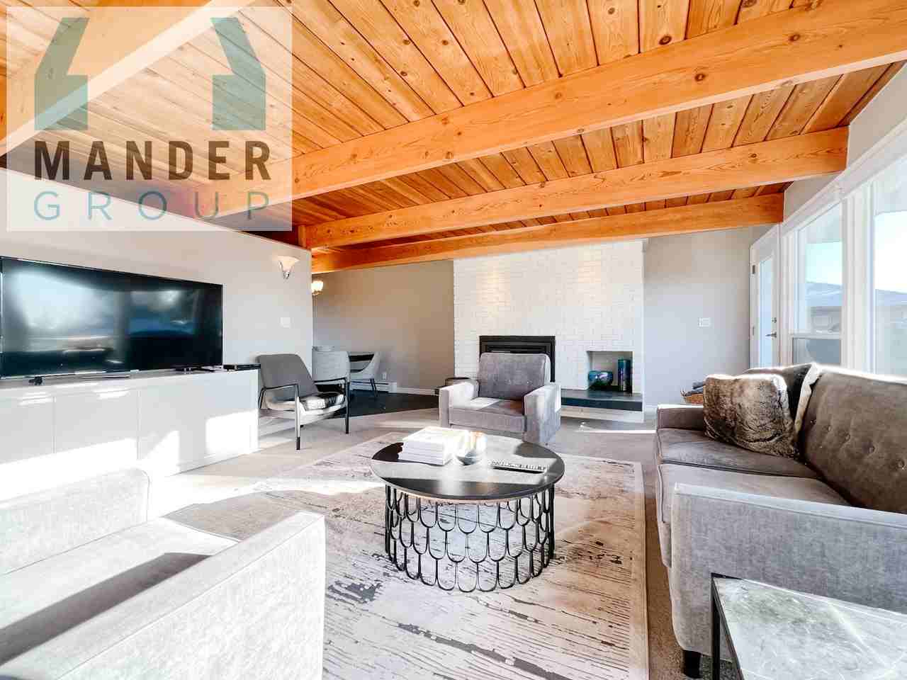 1470 Queens Avenue - Photo 6 of 32