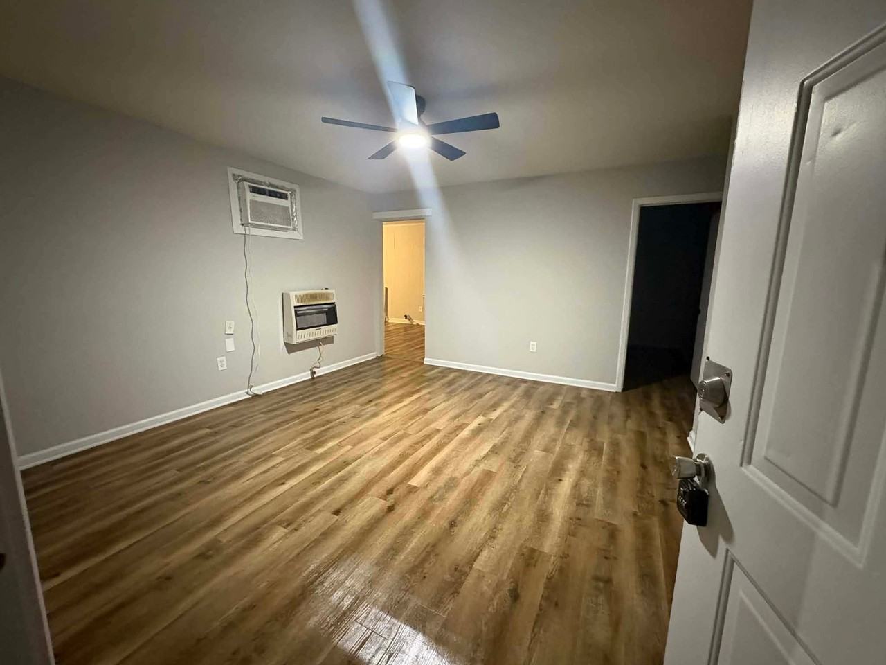 668 Coach St #1 - Photo 6 of 11