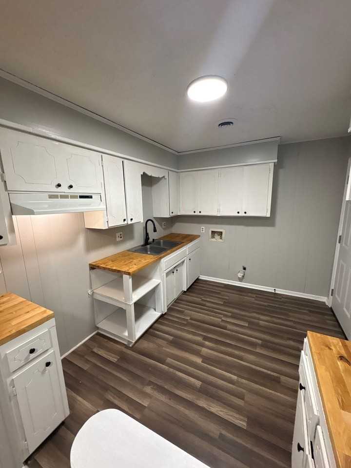 207 Highland St #1 - Photo 6 of 6