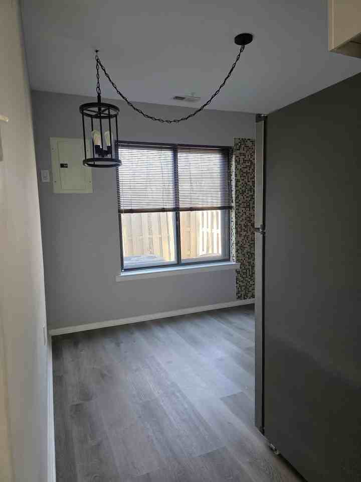 122 Chelsea Cir #1 - Photo 2 of 19