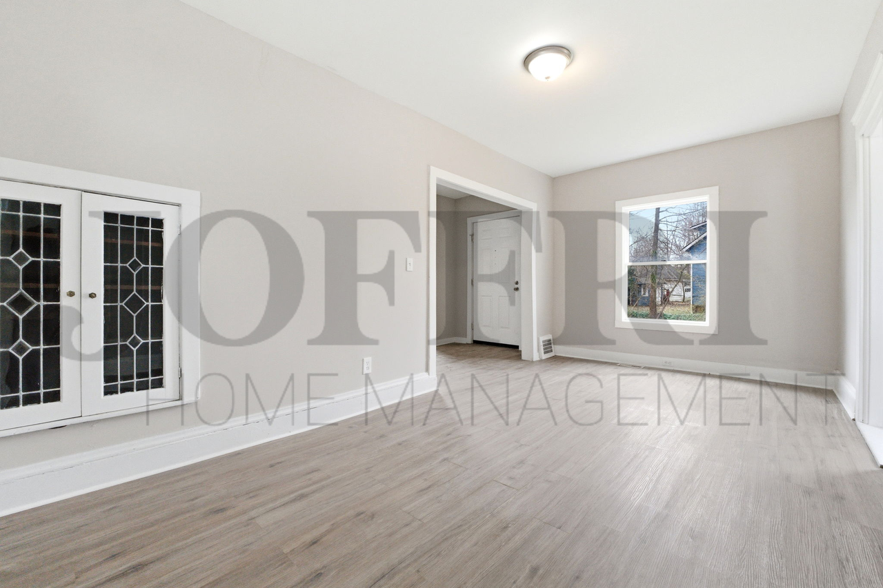 19625 Shelton Dr #1 - Photo 3 of 18