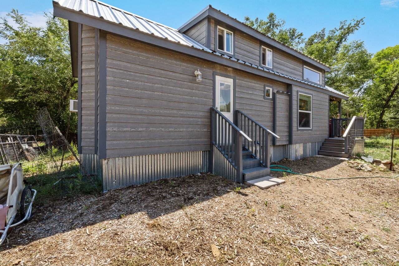 542 Dameron Dr #C - Photo 2 of 13