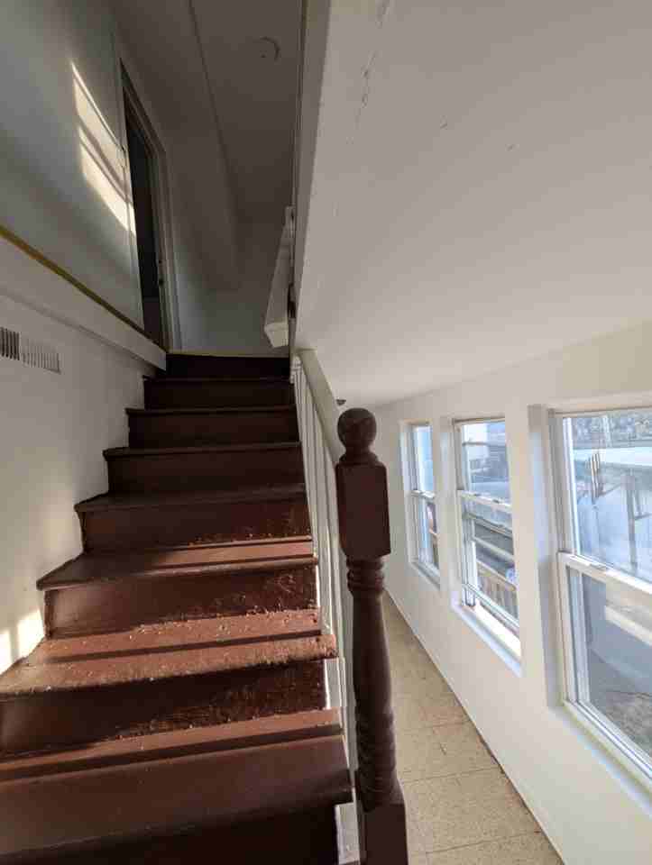 32 Auburn Street #2 - Photo 6 of 12