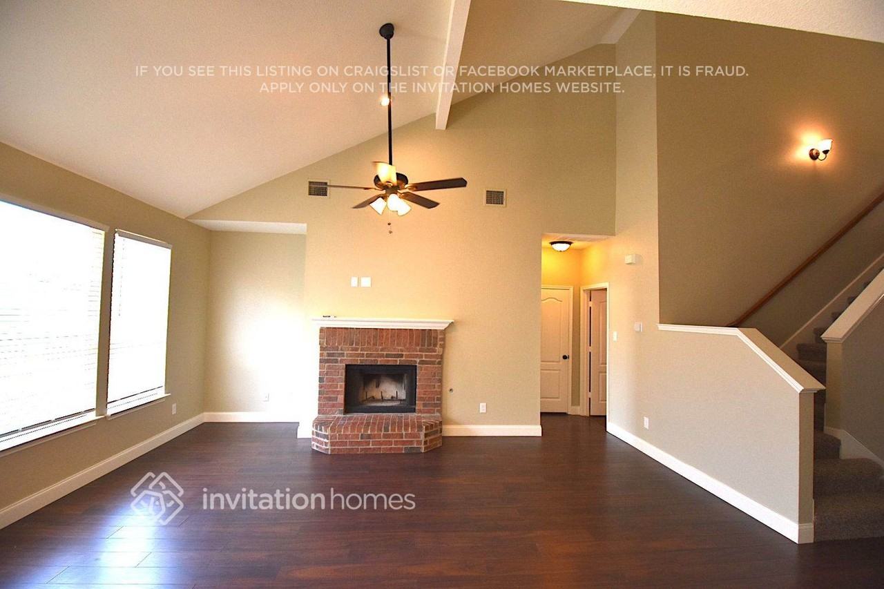 3117 Brett Rd - Photo 3 of 20