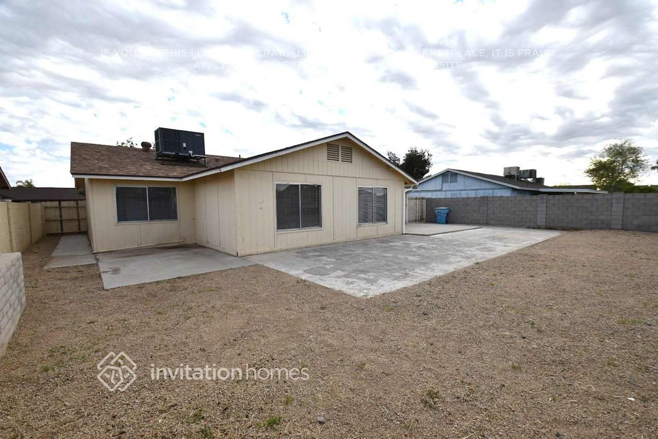 10902 W Montecito Ave - Photo 5 of 6