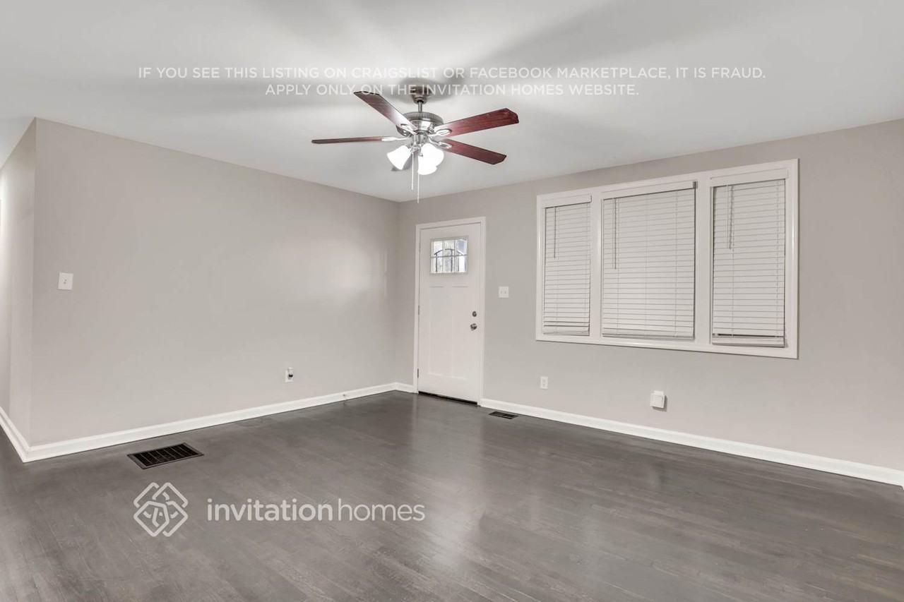 3484 Ruby H Harper Blvd Se - Photo 2 of 19