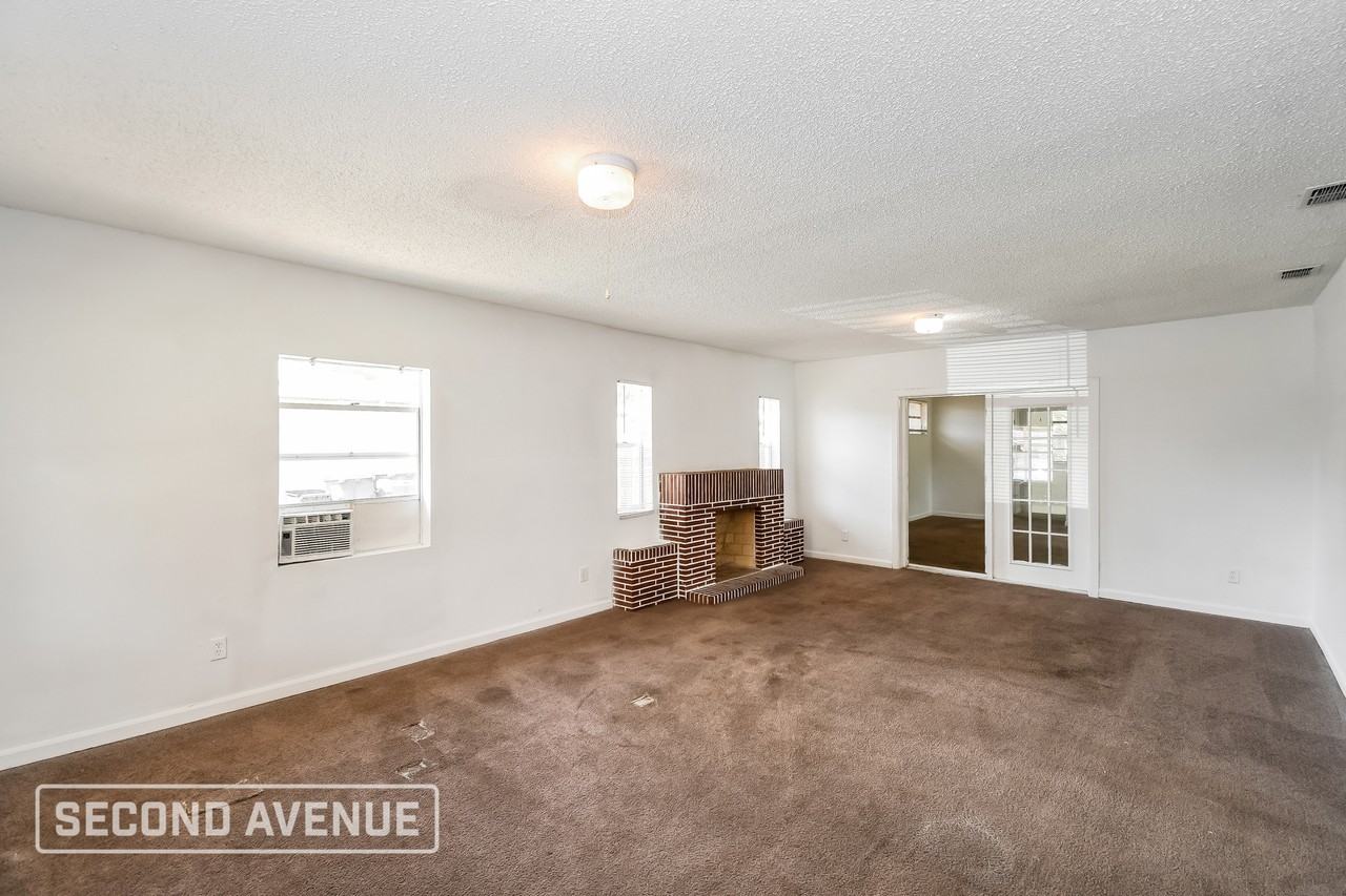 5339 Baycrest Rd - Photo 3 of 23