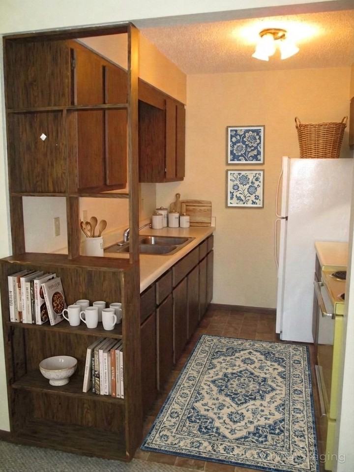 Bird Island II Apartments - Photo 2 of 22