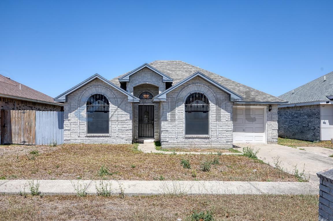 6053 Blanco River St - Photo 4 of 36