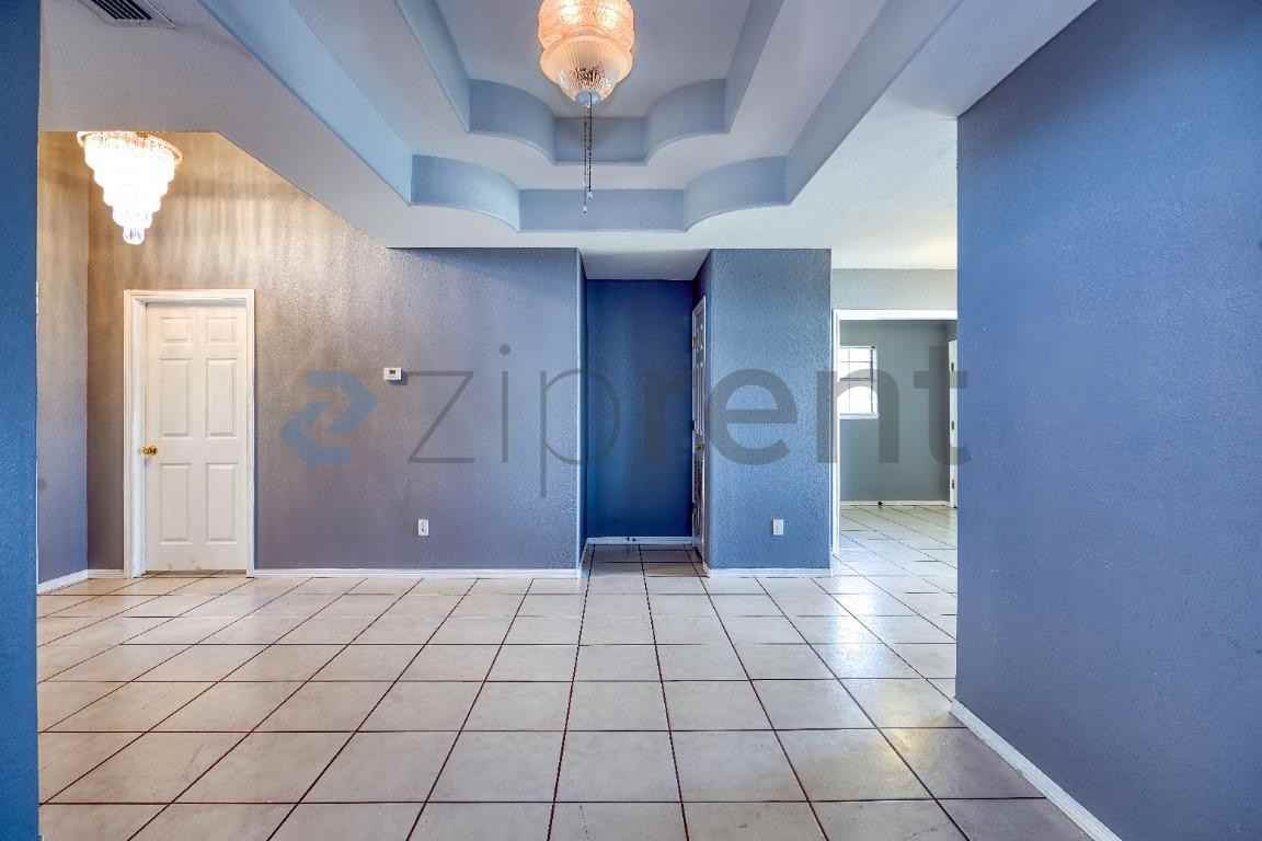 6053 Blanco River St - Photo 5 of 30
