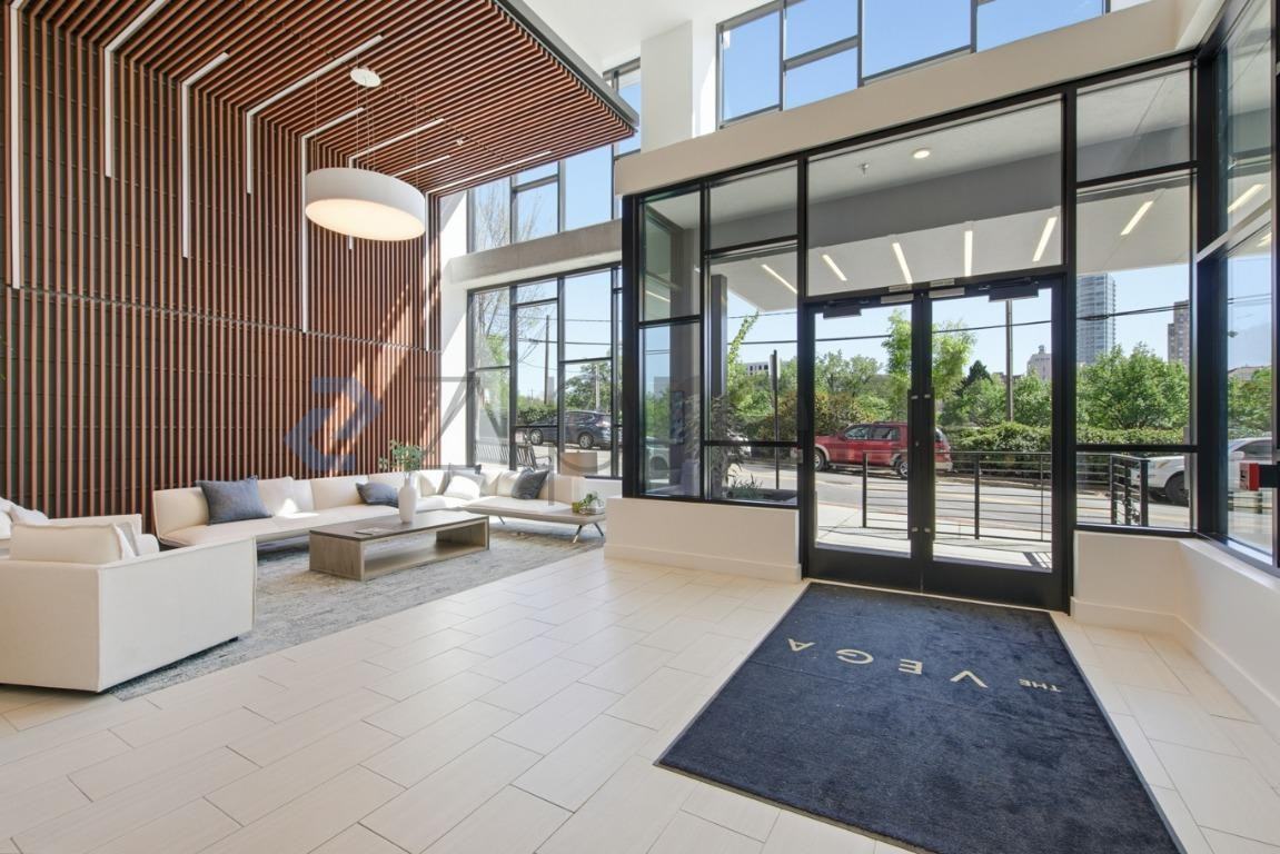 214 Hunt St #301 - Photo 2 of 38