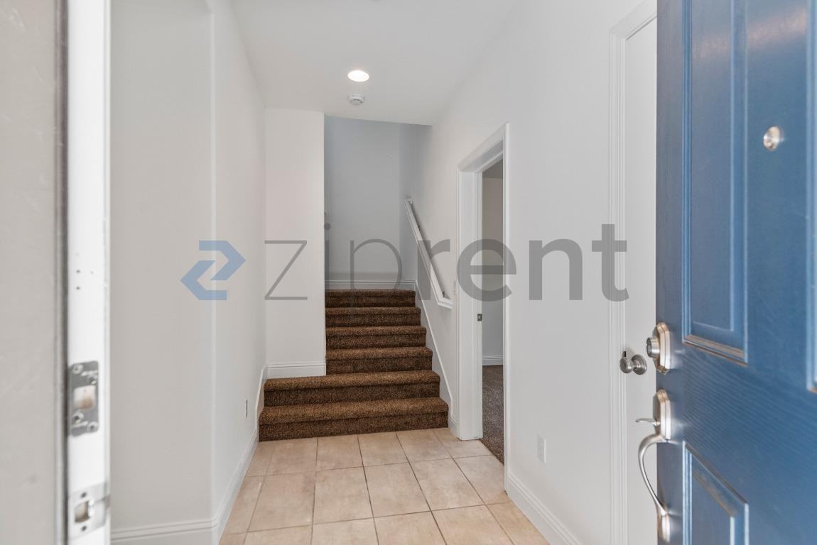 2954 Worthing Cmn - Photo 5 of 32