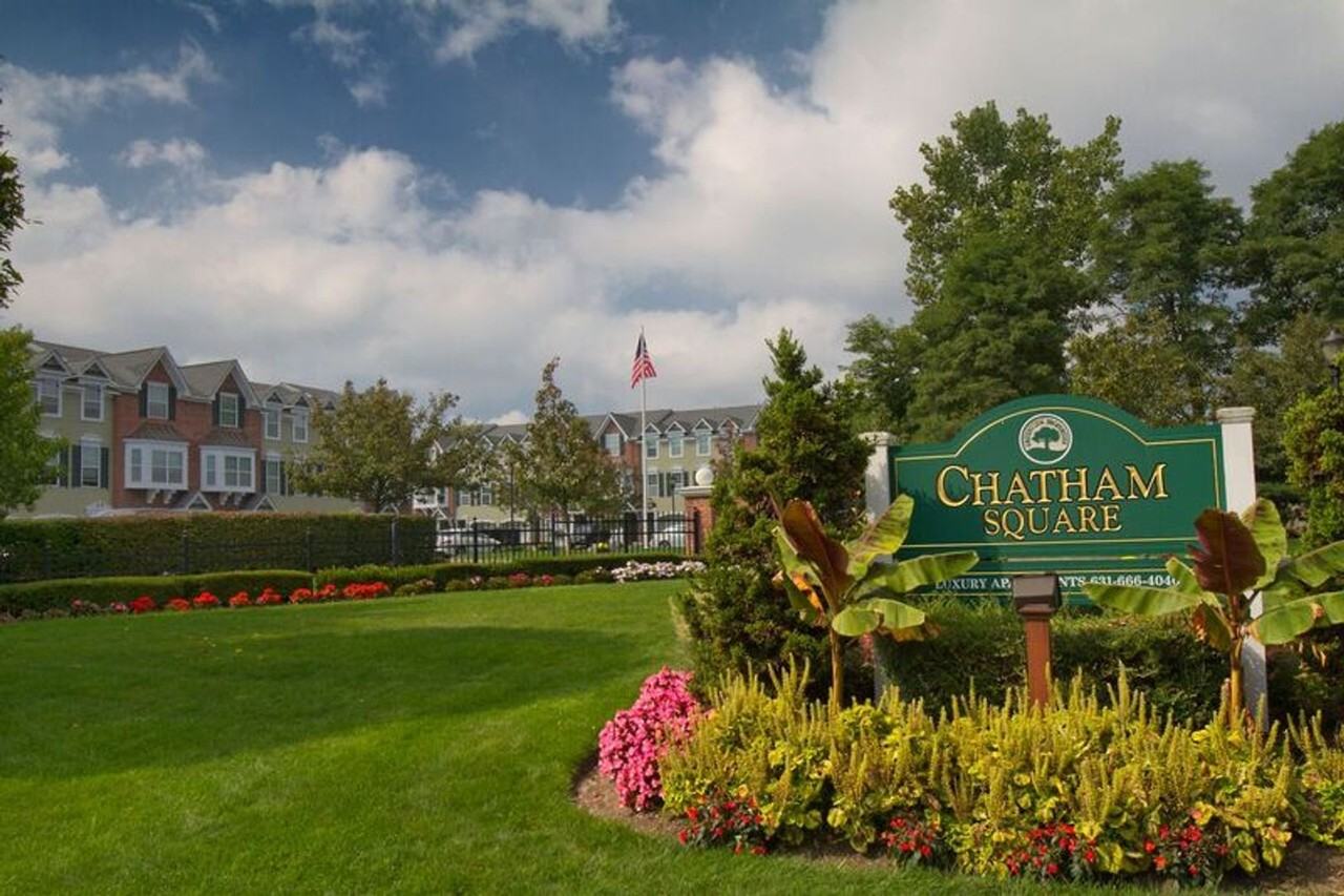 Greenview Square - Photo 2 of 6
