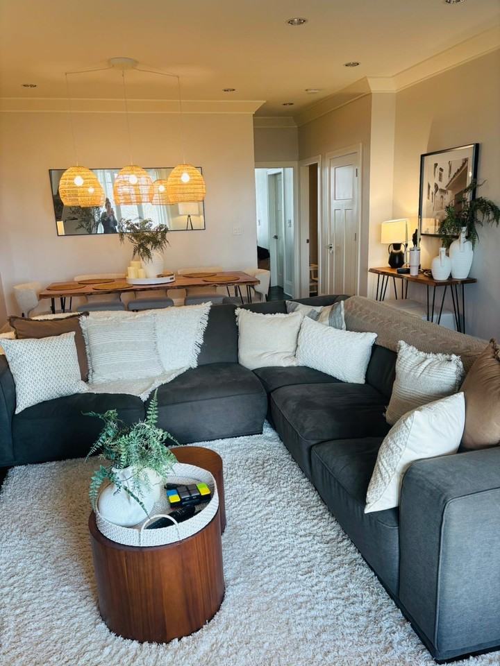 322 East 9th Street - Photo 6 of 17