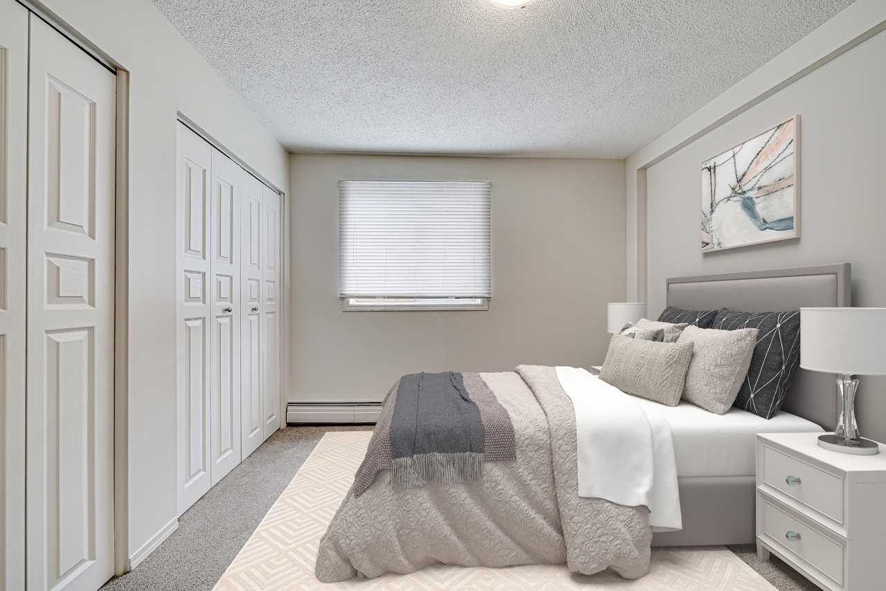 Highline - Photo 6 of 8