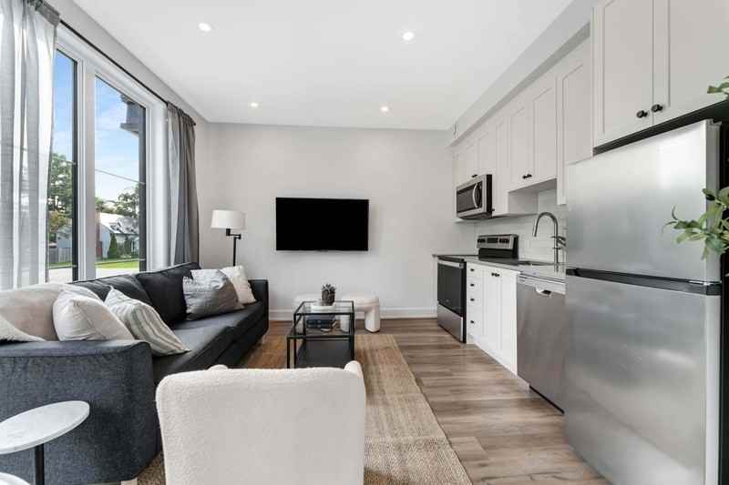 157 Sanford Ave #C - Photo 4 of 9