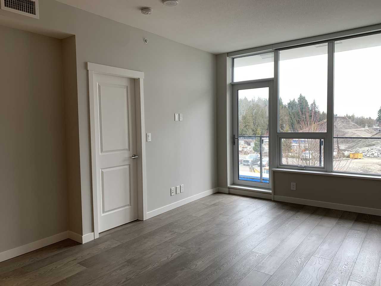 5687 Gray Ave - Photo 7 of 19