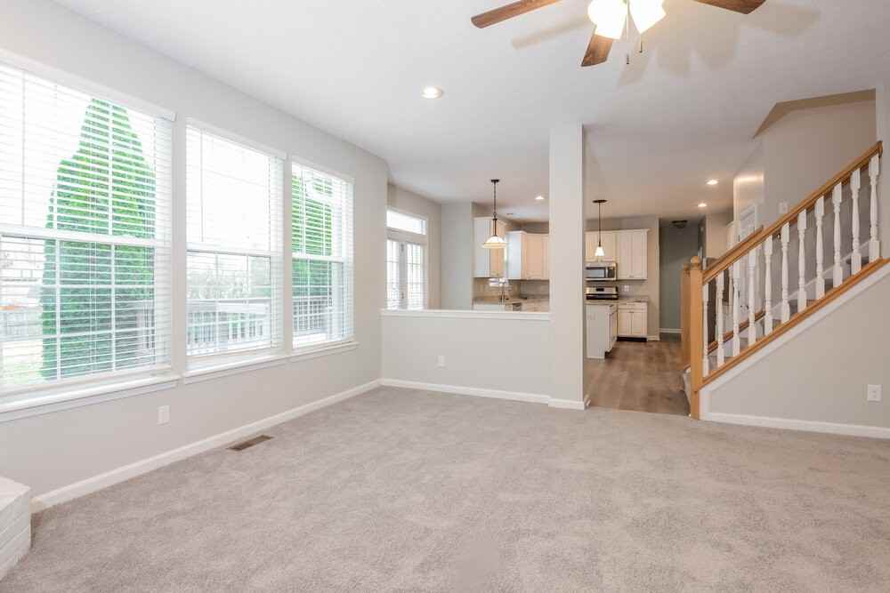 1903 Windsor Ln - Photo 6 of 17