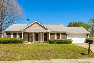 10326 Curtis Dr - Photo 1 of 1