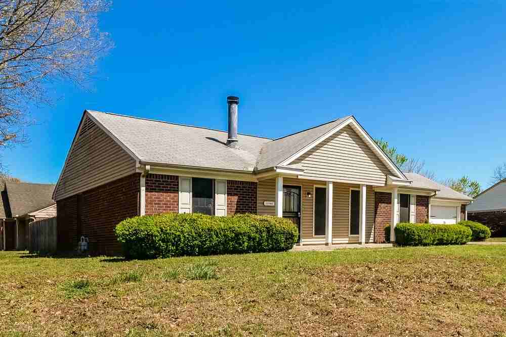 10326 Curtis Dr - Photo 3 of 16