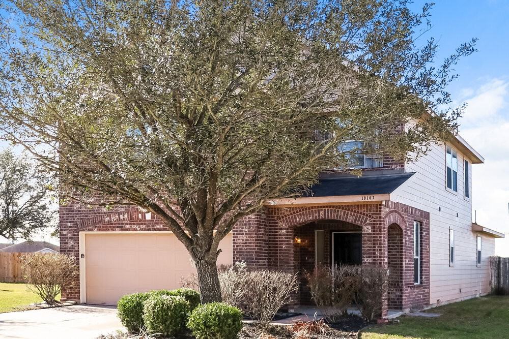 19107 Remington Grove Ct - Photo 4 of 19