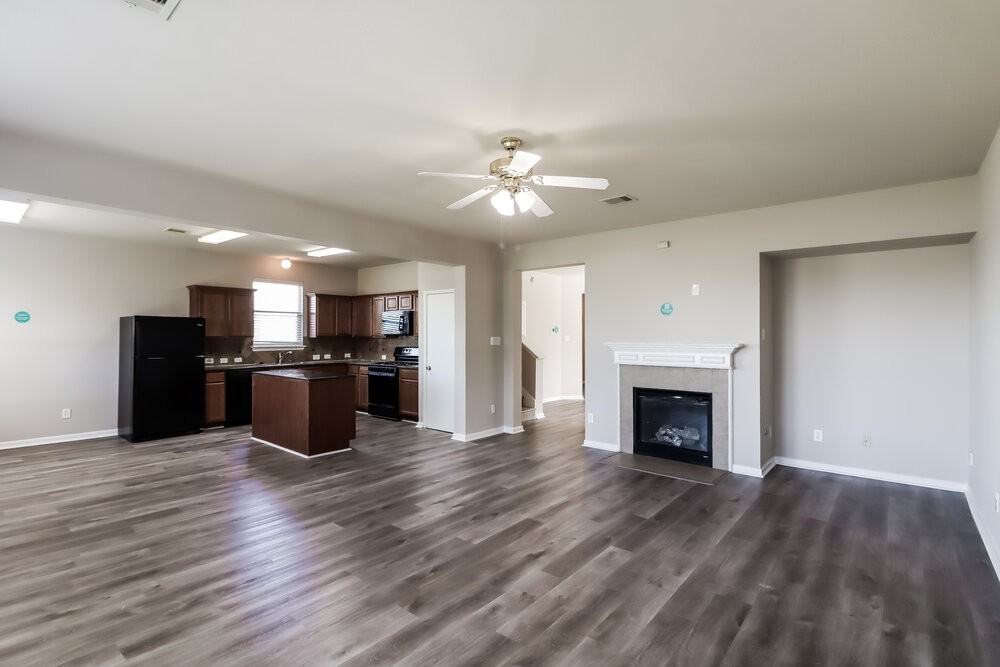 19107 Remington Grove Ct - Photo 5 of 19