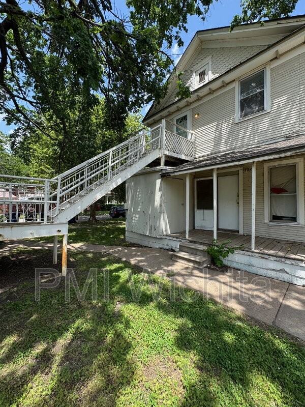 1001 S Topeka #1 - Photo 6 of 6