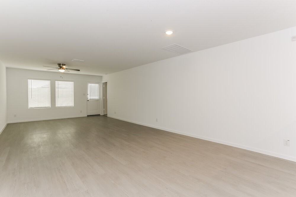 1227 Canyon Wren Dr - Photo 3 of 16