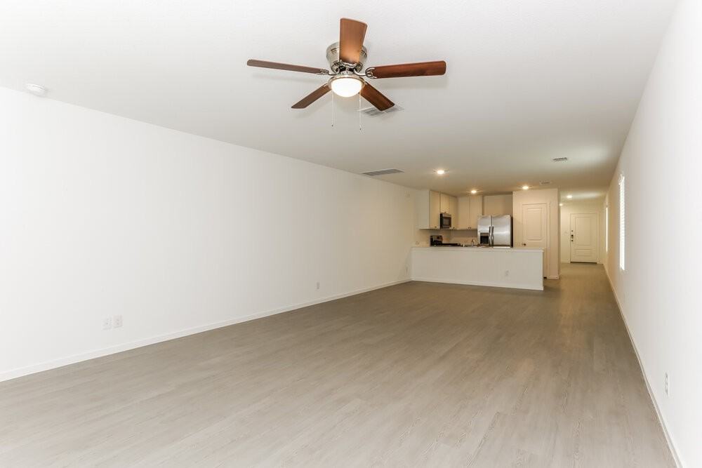 1227 Canyon Wren Dr - Photo 4 of 16