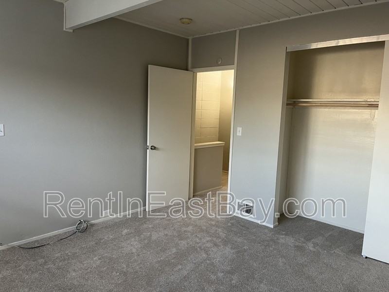 27500 Tampa Ave - Photo 7 of 11