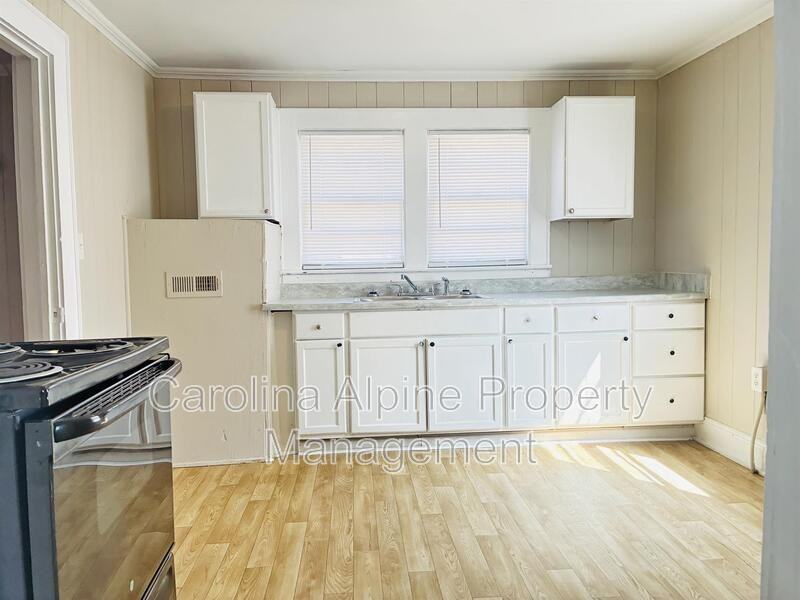 2207 Garland Ave - Photo 4 of 19