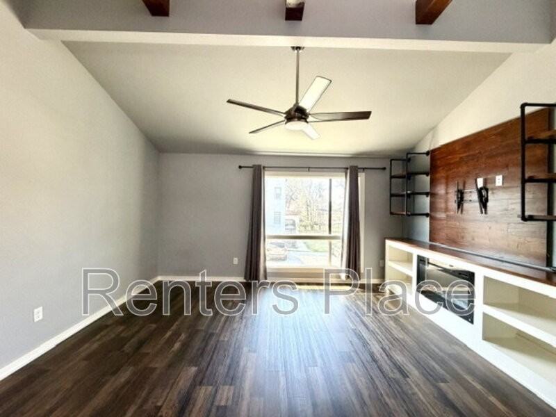 624 S Quincy Ave #3 - Photo 4 of 14