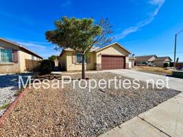 featured image of 12068 White Oak Ct